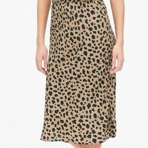 NWT - Gap animal print pull on midi skirt - sz L